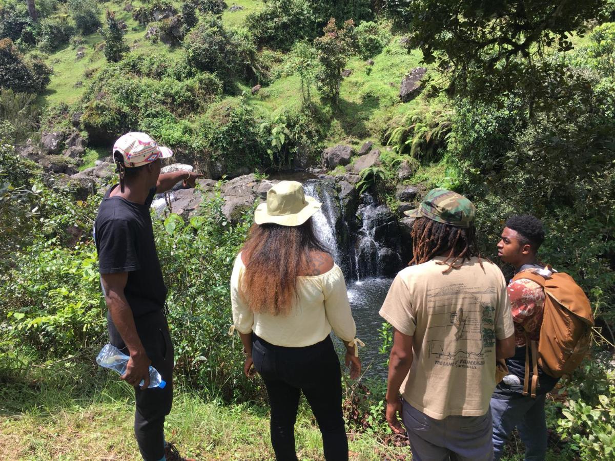 Mai Kilimanjaro Home Stay Marangu Экстерьер фото