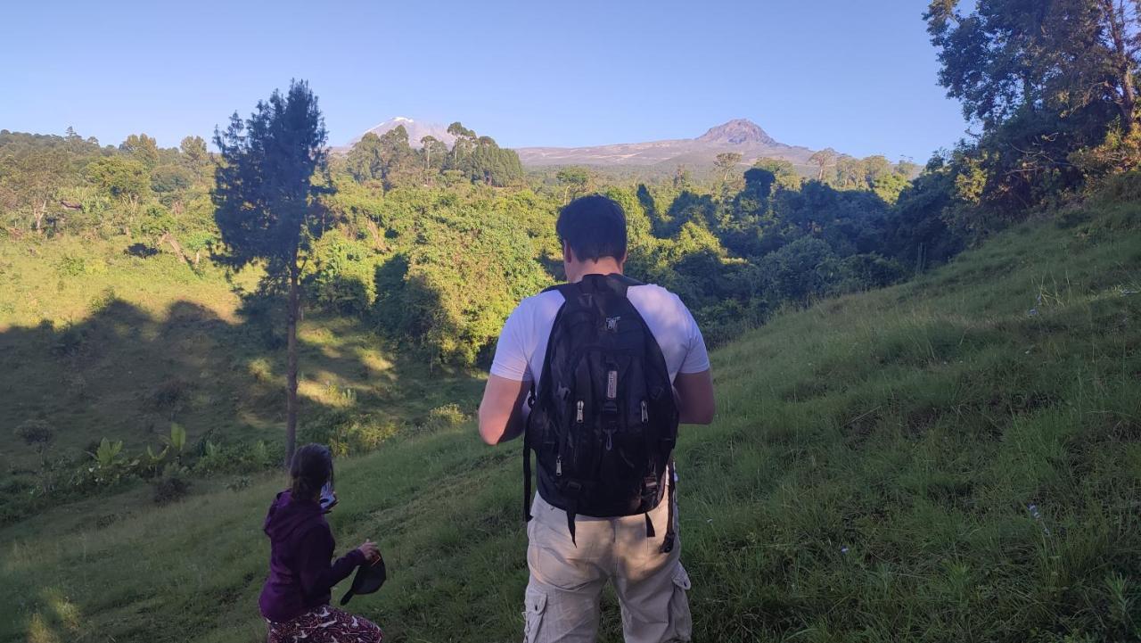 Mai Kilimanjaro Home Stay Marangu Экстерьер фото