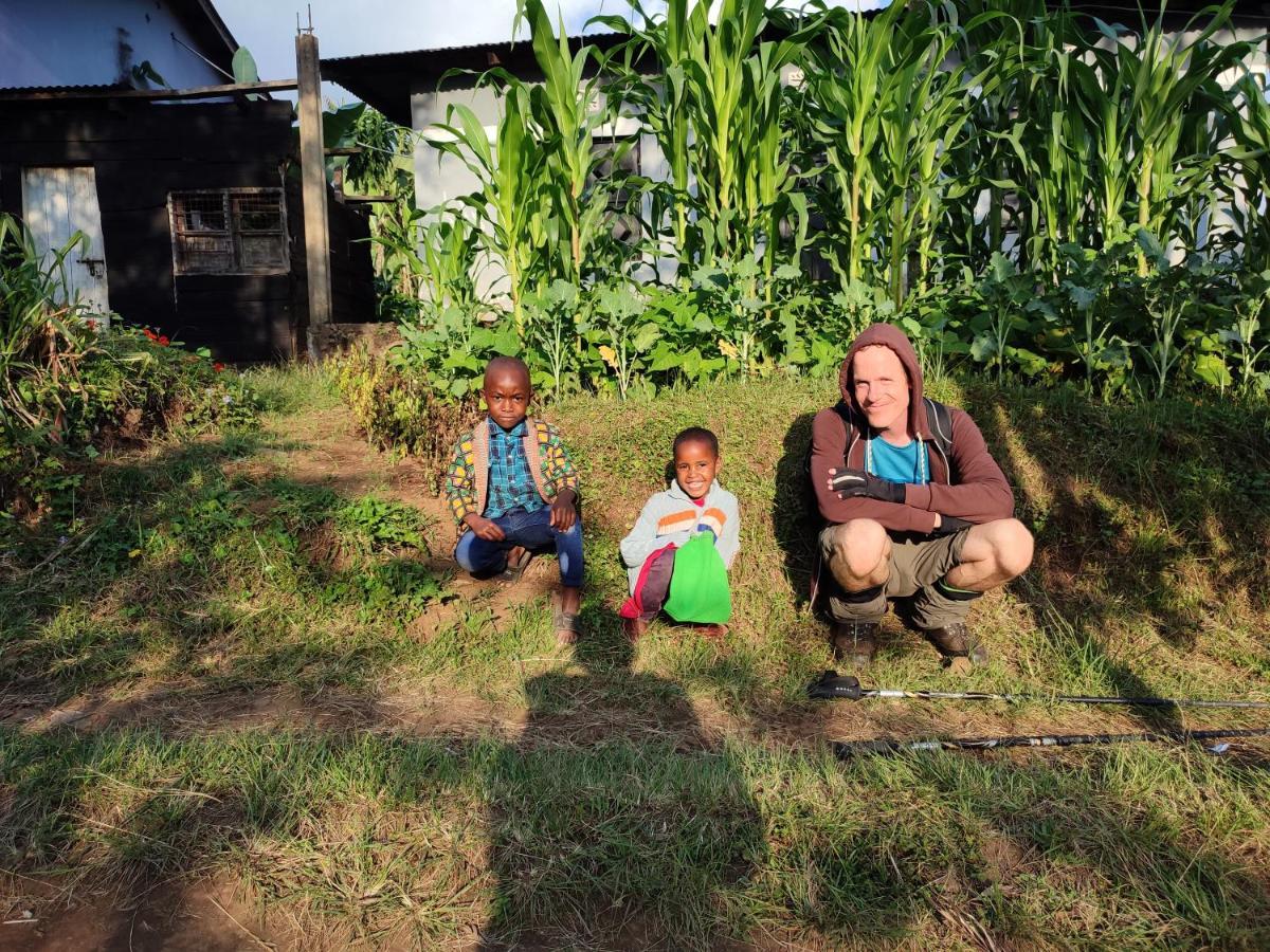 Mai Kilimanjaro Home Stay Marangu Экстерьер фото