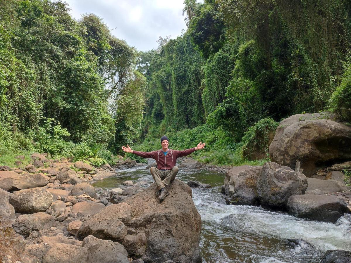 Mai Kilimanjaro Home Stay Marangu Экстерьер фото
